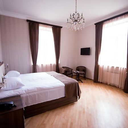 Royal Palace Hotel Vanadzor Exterior photo
